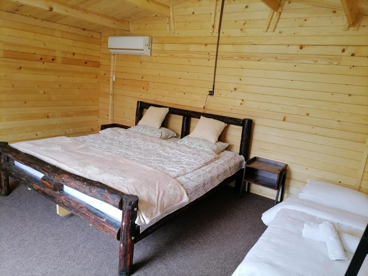 Edelweiss Guesthouse, Glamping And Camping Suhaia Extérieur photo