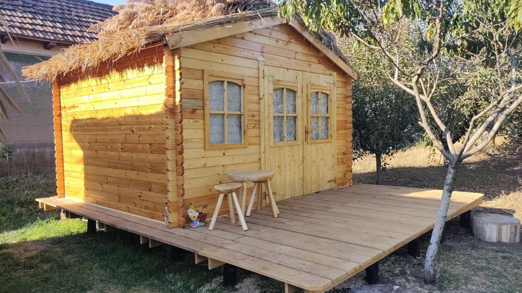 Edelweiss Guesthouse, Glamping And Camping Suhaia Extérieur photo